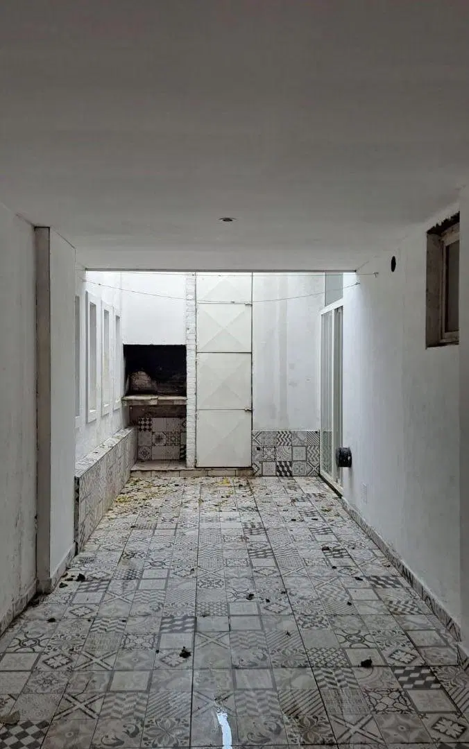 Dúplex 3 ambientes con cochera cubierta en barrio San Carlos 4