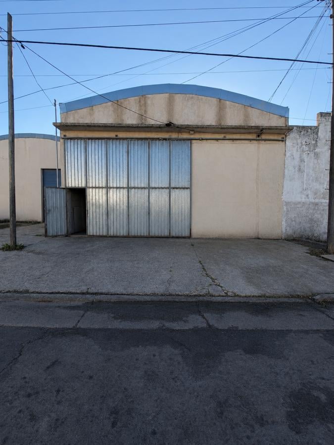 GALPON/DEPOSITO EN ORTIZ DE ZARATE Y DON ORIONE - PUERTO MDP