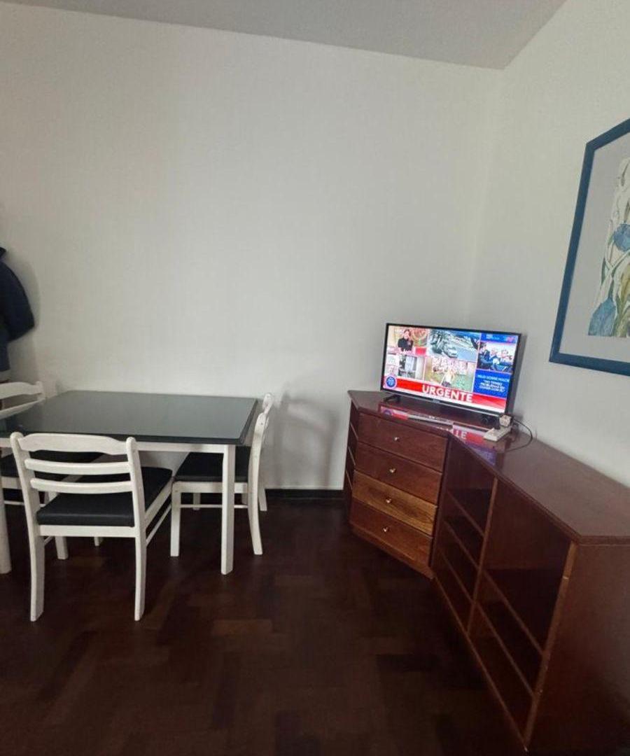 Foto de Oportunidad! Dpto 2 ambientes en Plaza Colon (opcional cochera), imagen 1