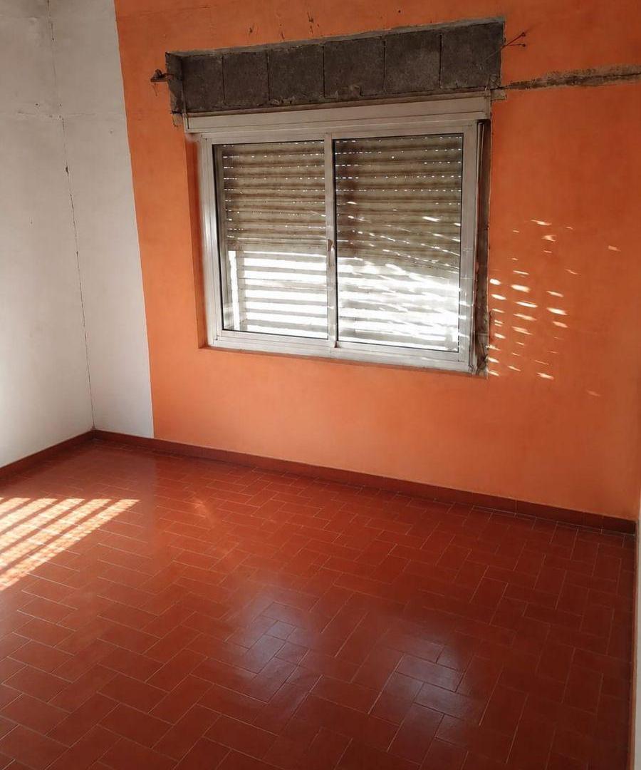 Foto de OPORTUNIDAD! ACEPTA FINANCIACION! Casa 4 ambientes a reciclar en Frente, imagen 5