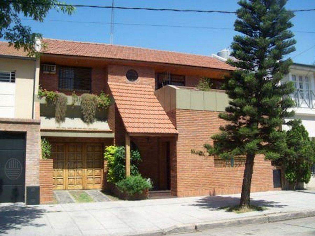 Foto de Excelente chalet 4 ambientes en Villa Devoto, imagen 1
