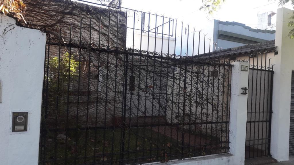Reservado! Casa Villa Pueyrredon. Lote Propio 8,66 X 53 2