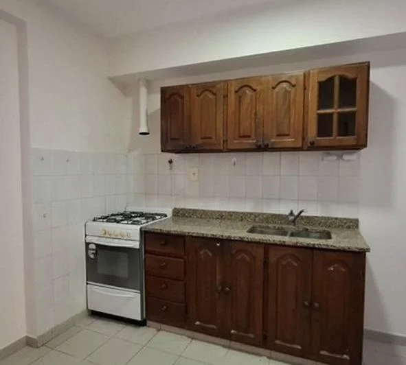 Departamento 2 dormitorios con cochera expensas incluidas 2