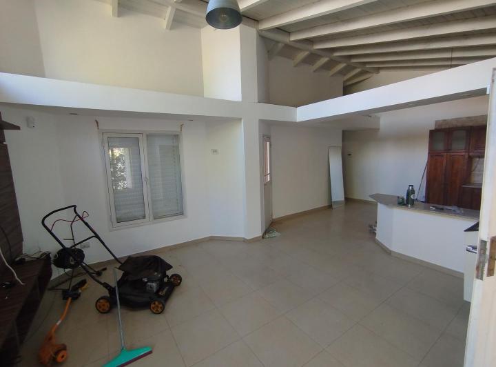 Casa 2 dormitorios con pileta en la Herradura 3