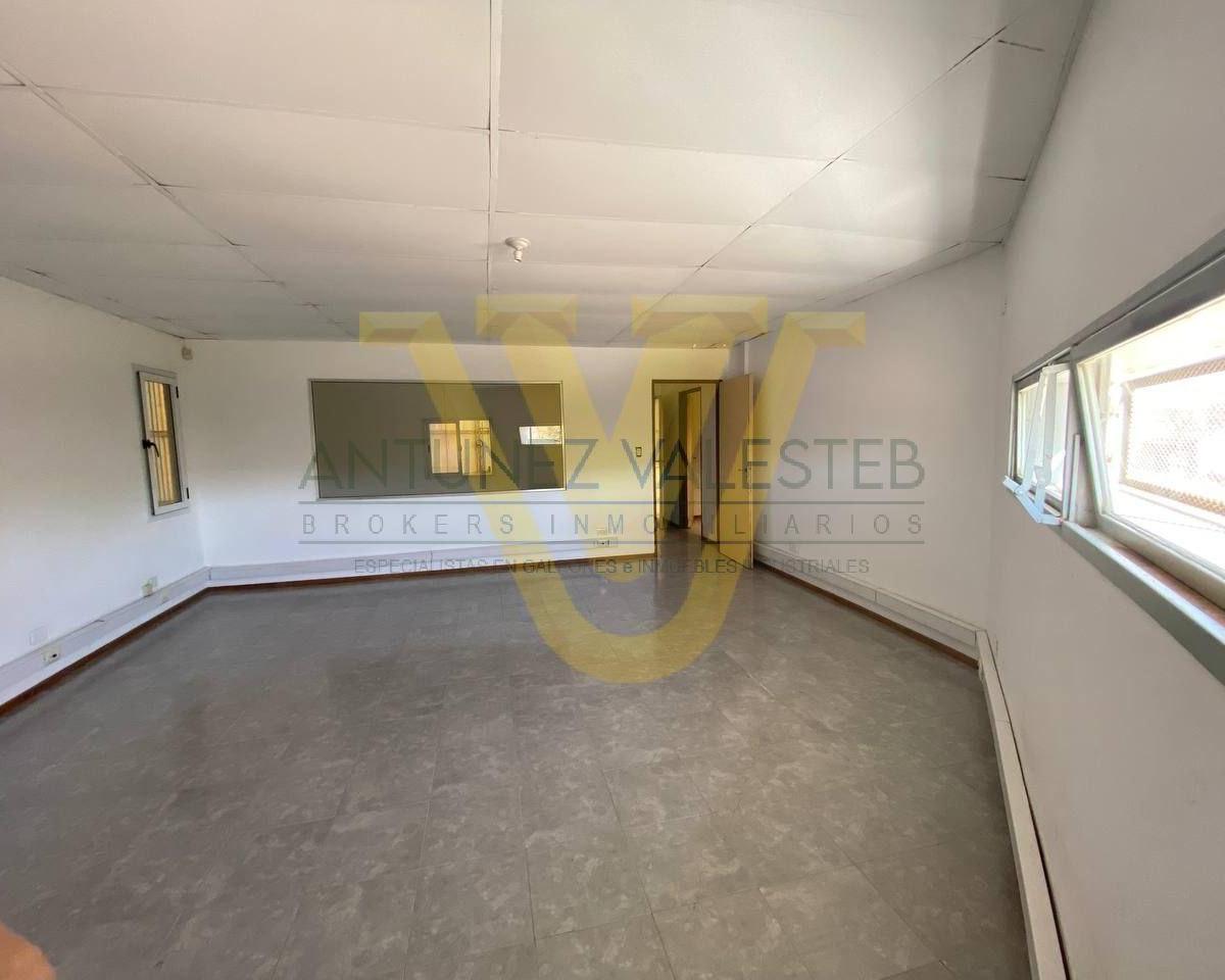 Venta 580 m² en Los Boulevares - Excelente Estado (Ga 310) 2