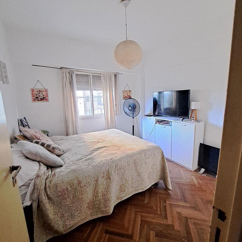 Venta 4 Ambientes en Monte Castro 1