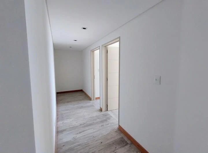 Venta pisos a estrenar de 4 ambientes 4