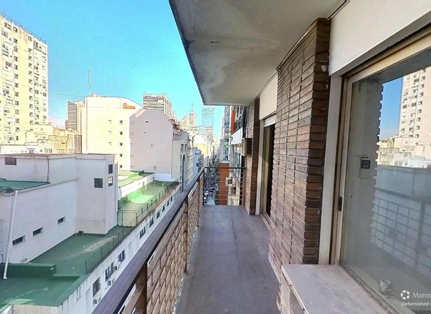 Foto de 3 ambientes con dependencia en Esmeralda al 700, imagen 1