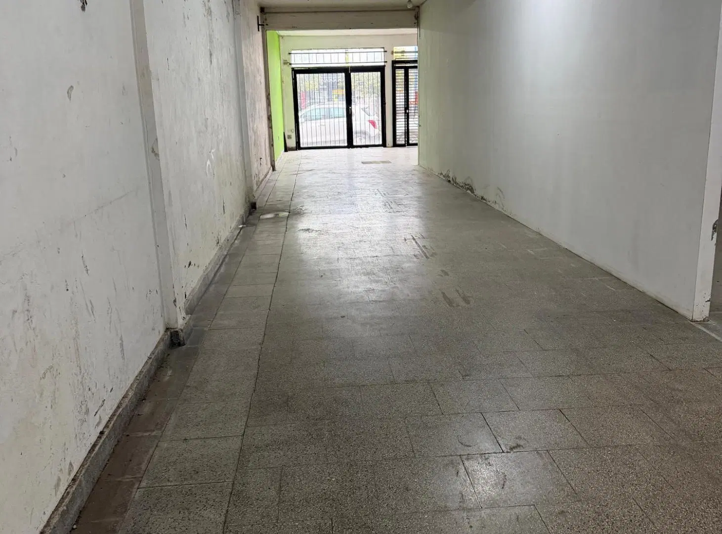 Local comercial en Alquiler en Dos De Abril 3