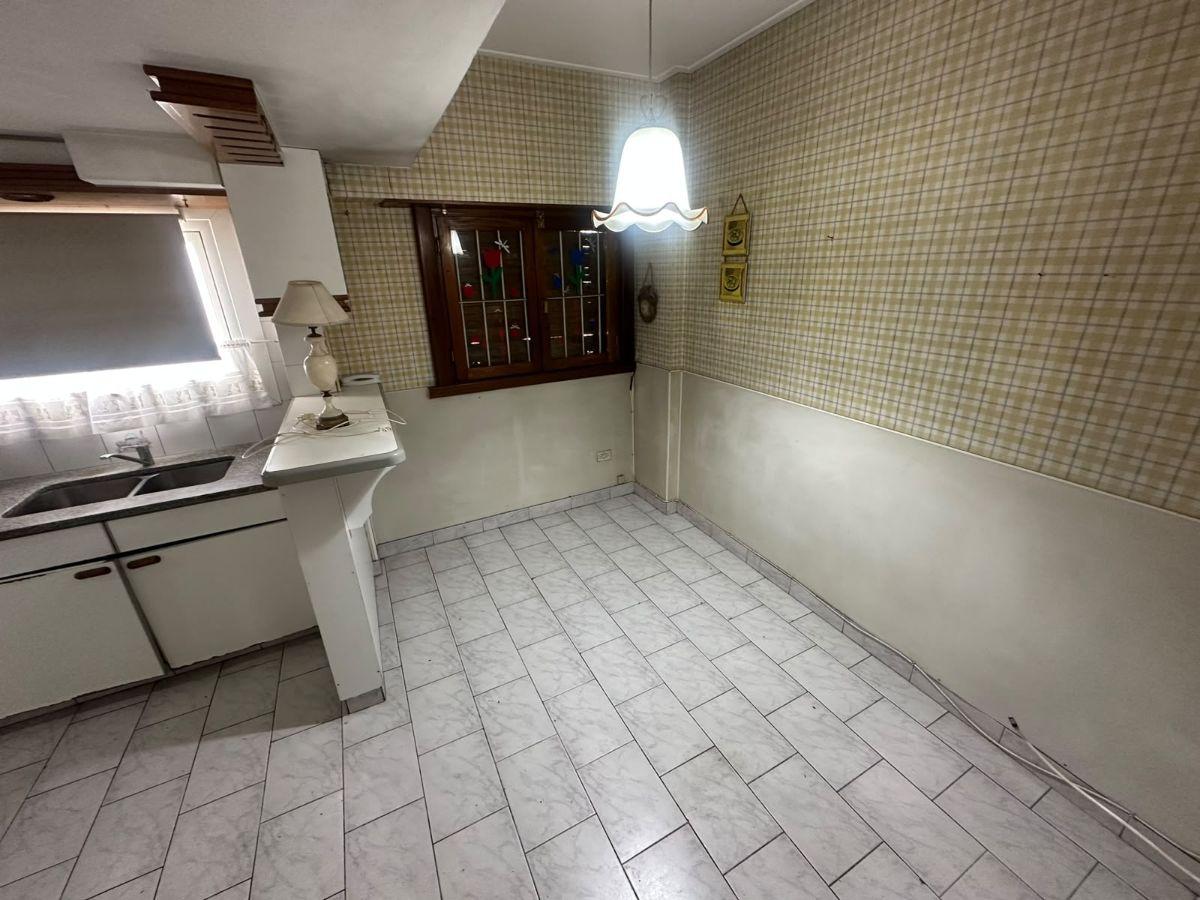 Foto de Alquiler 24 meses Se alquila un PISO ENTERO con cochera incluìda en San, imagen 3