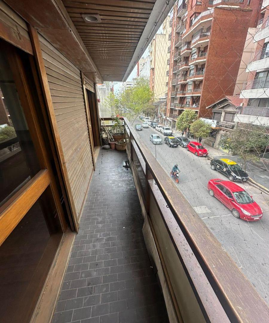 Foto de Alquiler 24 meses Se alquila un PISO ENTERO con cochera incluìda en San, imagen 1