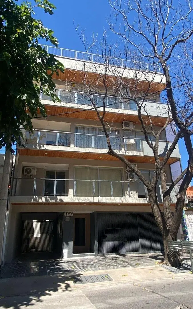 DEPARTAMENTO EN VENTA EN GODOY CRUZ 2