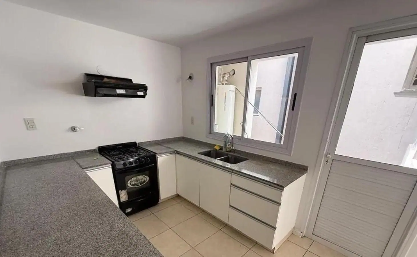 Departamento En Alquiler Complejo Miyara 5