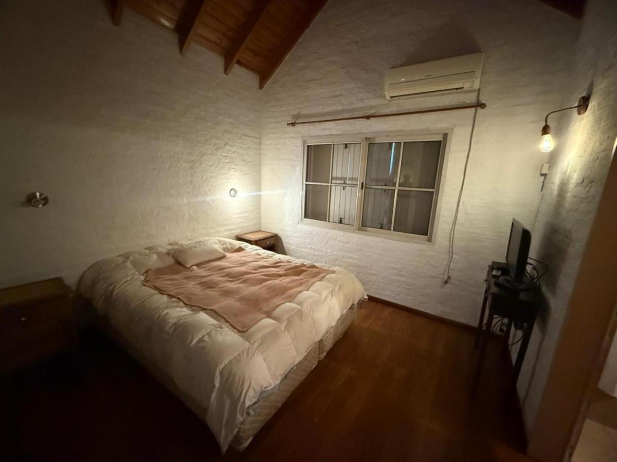 Casa en venta 4 ambientes Echeverria del lago