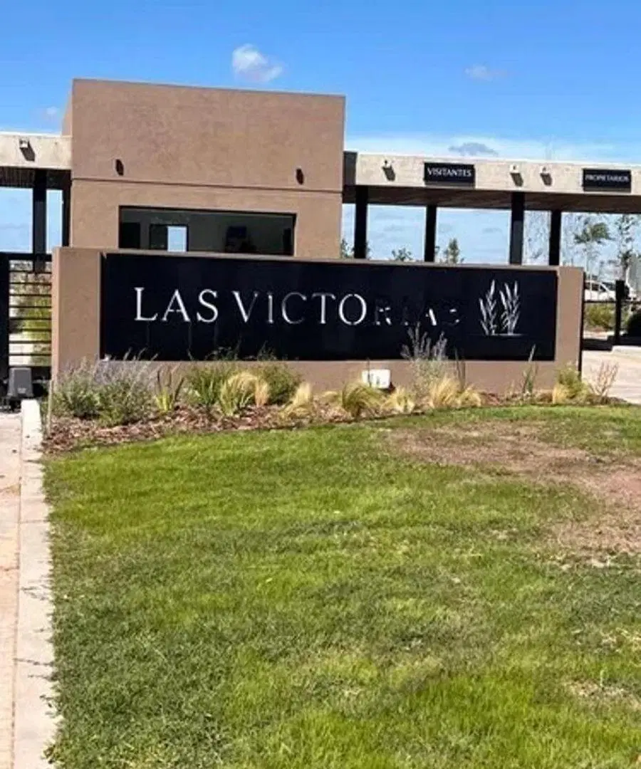Lote a La Laguna Barrio Privado Las Victorias 3