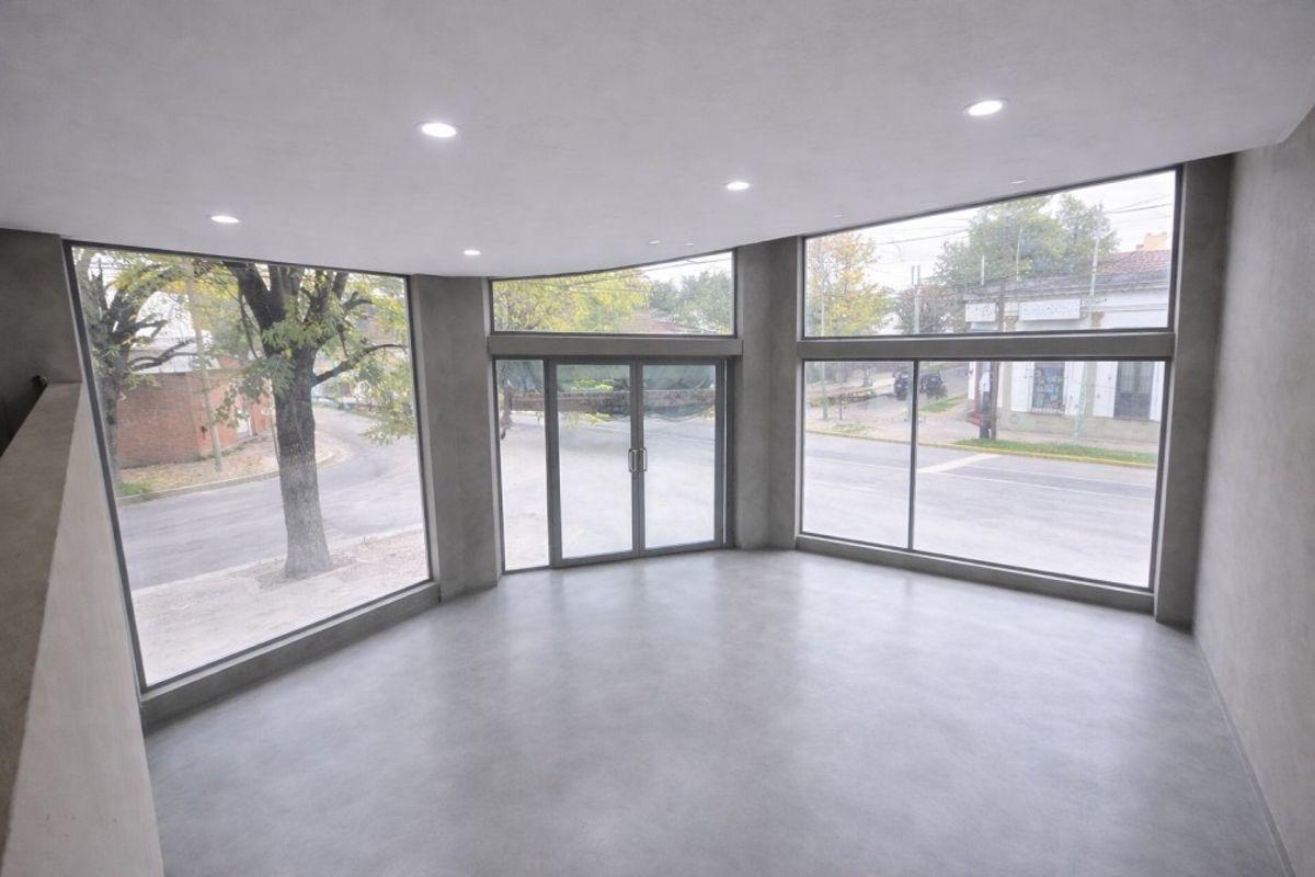 Foto de LOCAL PREMIUM EN ESQUINA 70M2, imagen 1