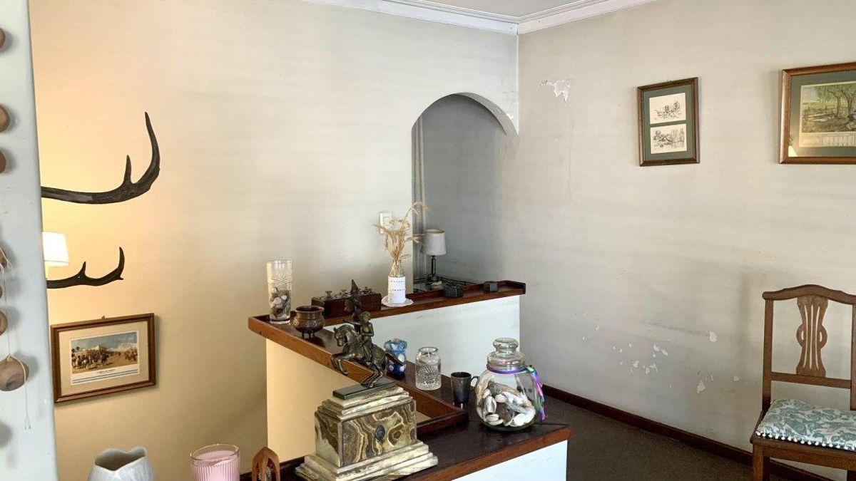Foto de ¡APTO CRÉDITO! – CASA EN DOS PLANTAS CON POSIBILIDAD DE UNIFICACIÓN, imagen 1