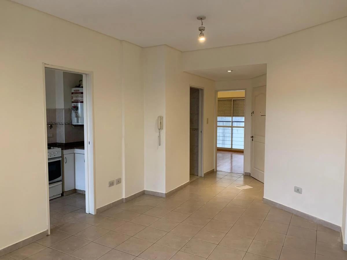 Foto de Departamento Dos Ambientes en Alquiler, Gba Sur - Zonaprop, imagen 3