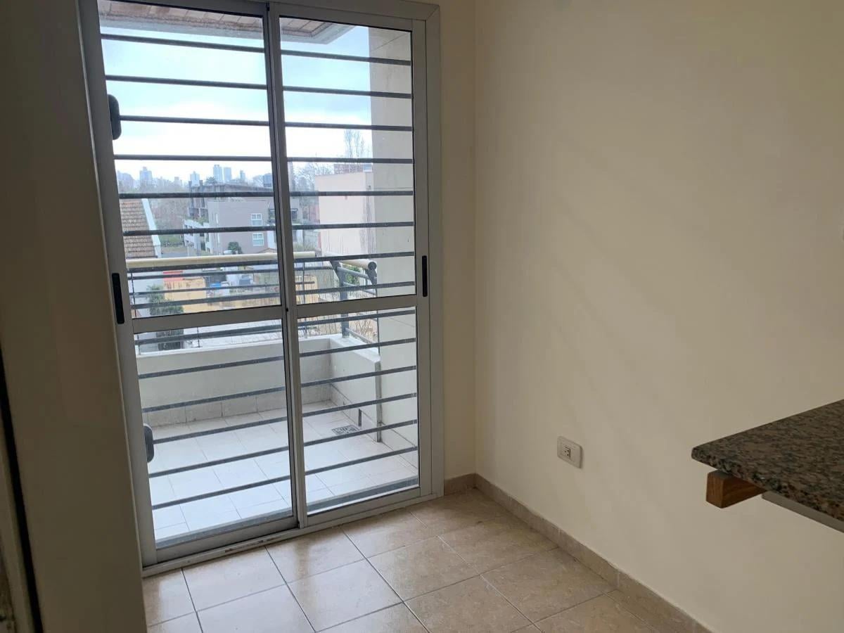 Foto de Departamento Dos Ambientes en Alquiler, Gba Sur - Zonaprop, imagen 2