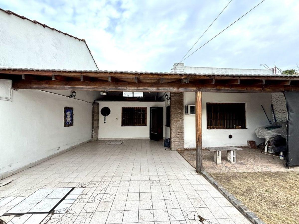 Foto de Apto Credito Casa en Venta 3 Ambientes en Excelente Ubicación a 2, imagen 4