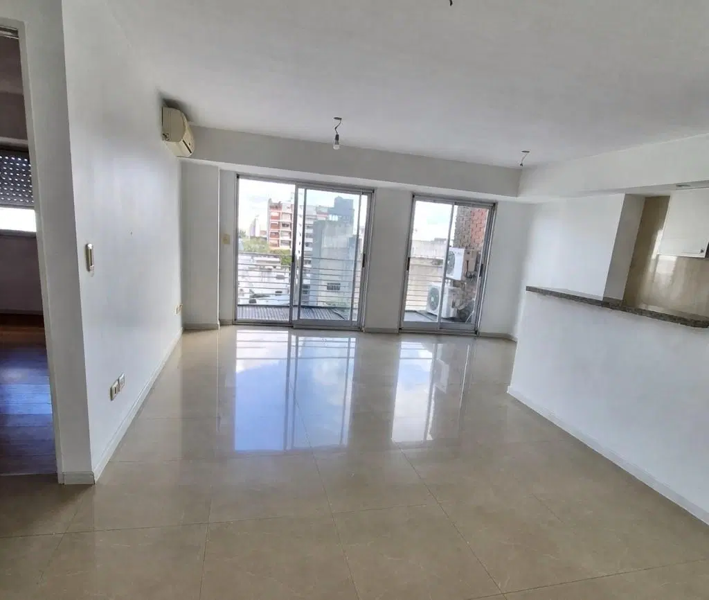 Excelente Departamento 2 Ambientes 4