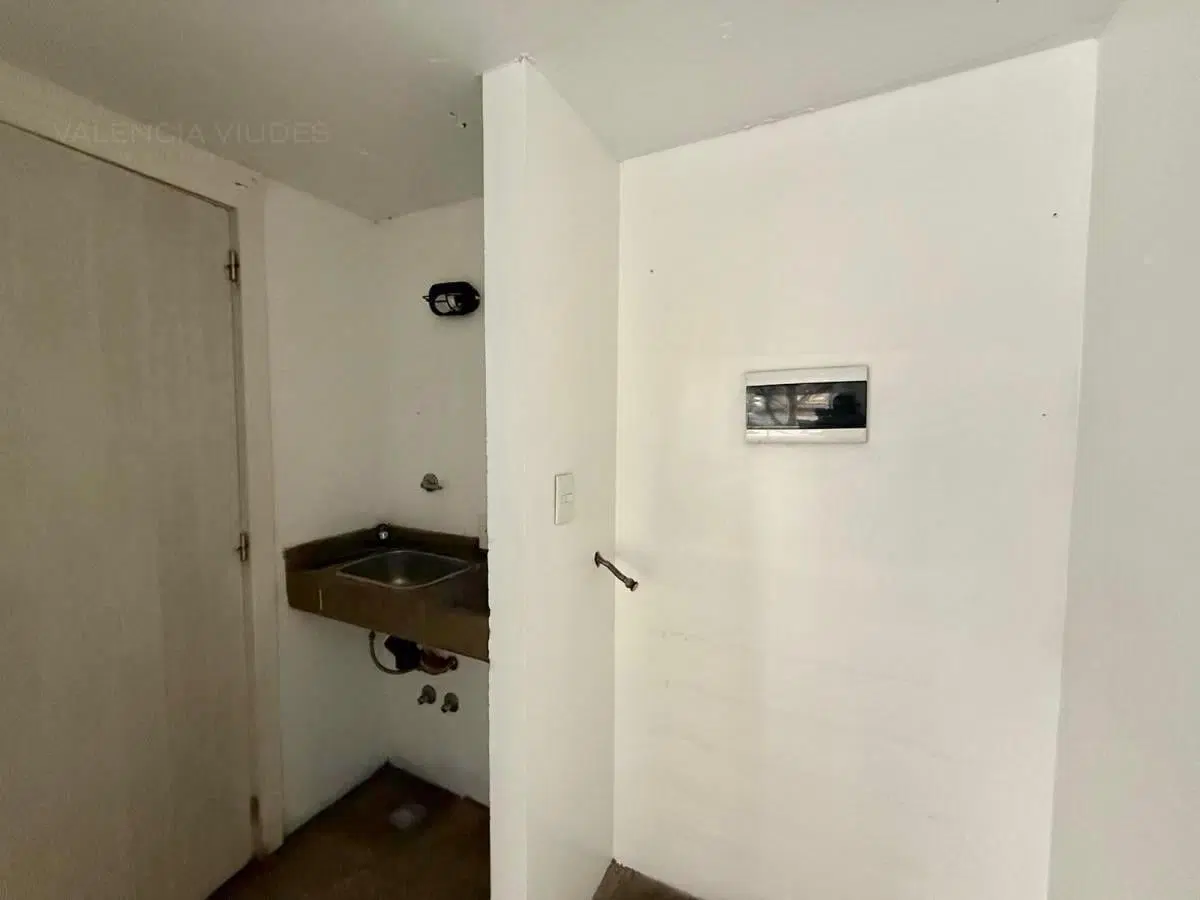 Alquiler local comercial en Haedo 5