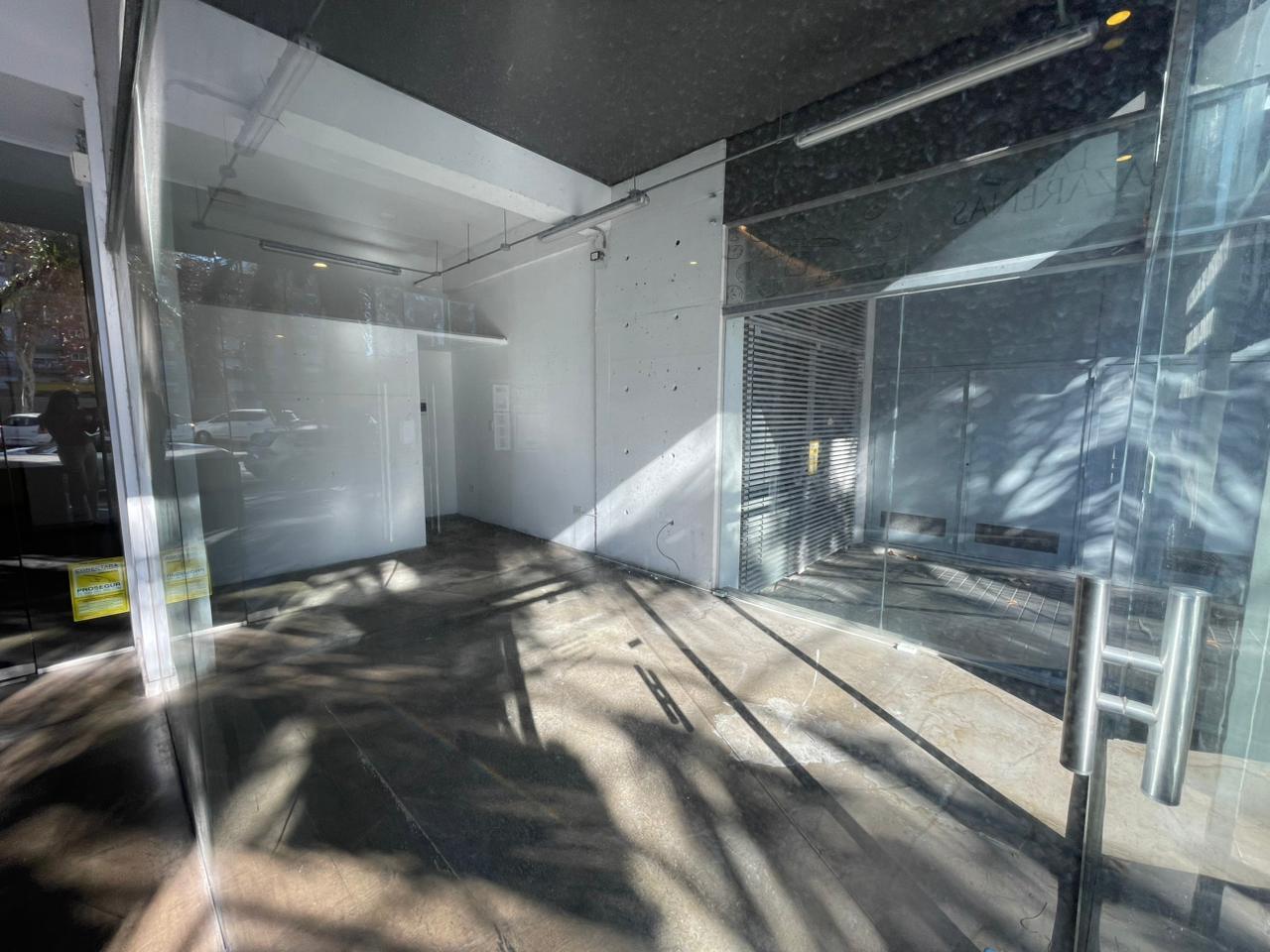 Foto de Alquiler local comercial en Haedo, imagen 2