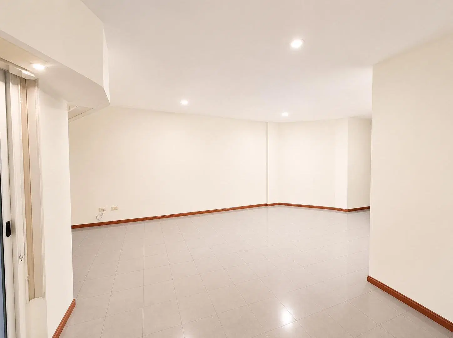 Alquiler departamento 1 ambiente en Morón 8