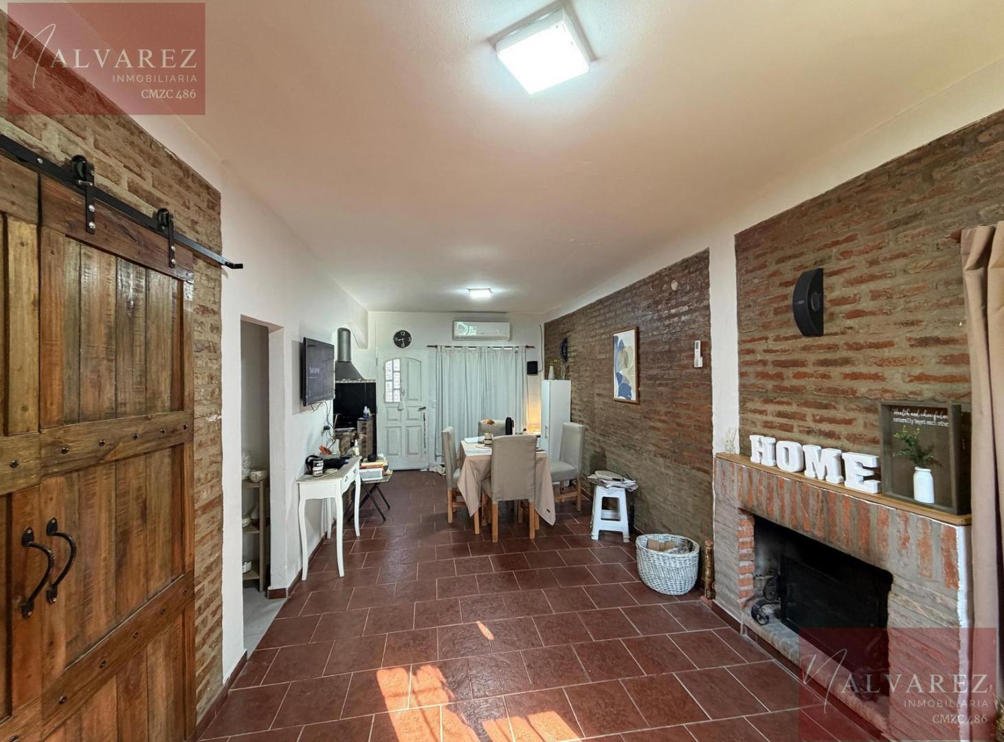 Foto de Venta casa en Garin, imagen 1