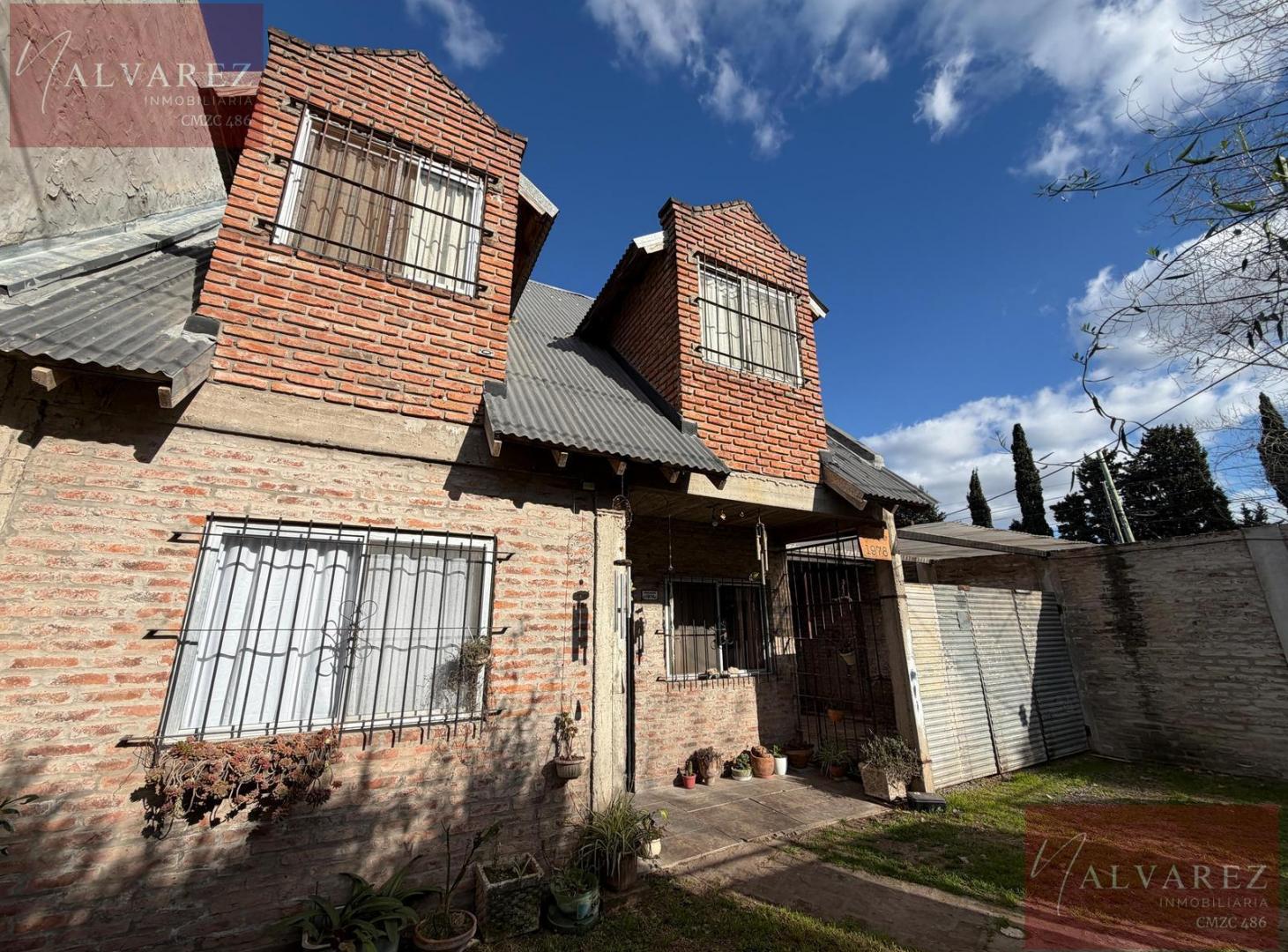 Foto de Venta casa en Garin, imagen 2