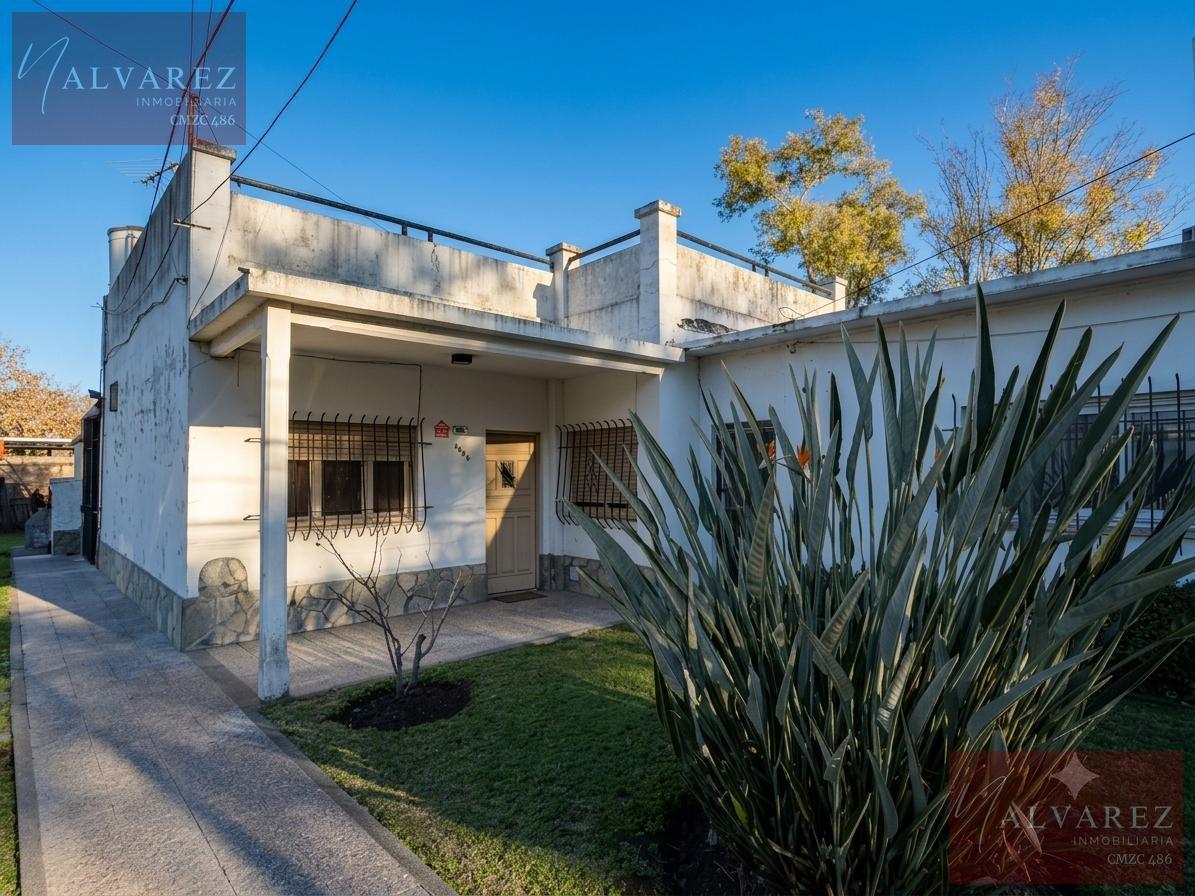 Foto de Casa en Venta en Benavidez — 5 Ambientes con Amplio Parque, Tigre, imagen 2