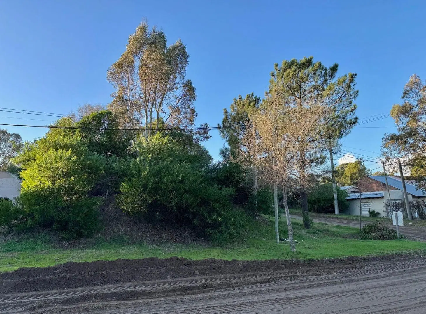 TERRENO EN ESQUINA BARRIO DUFAUR 1