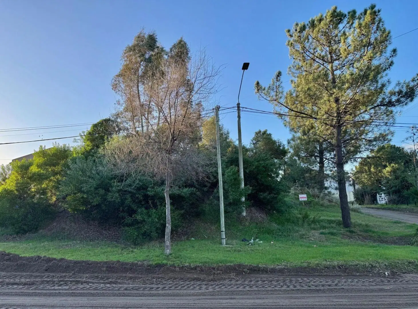 TERRENO EN ESQUINA BARRIO DUFAUR 2