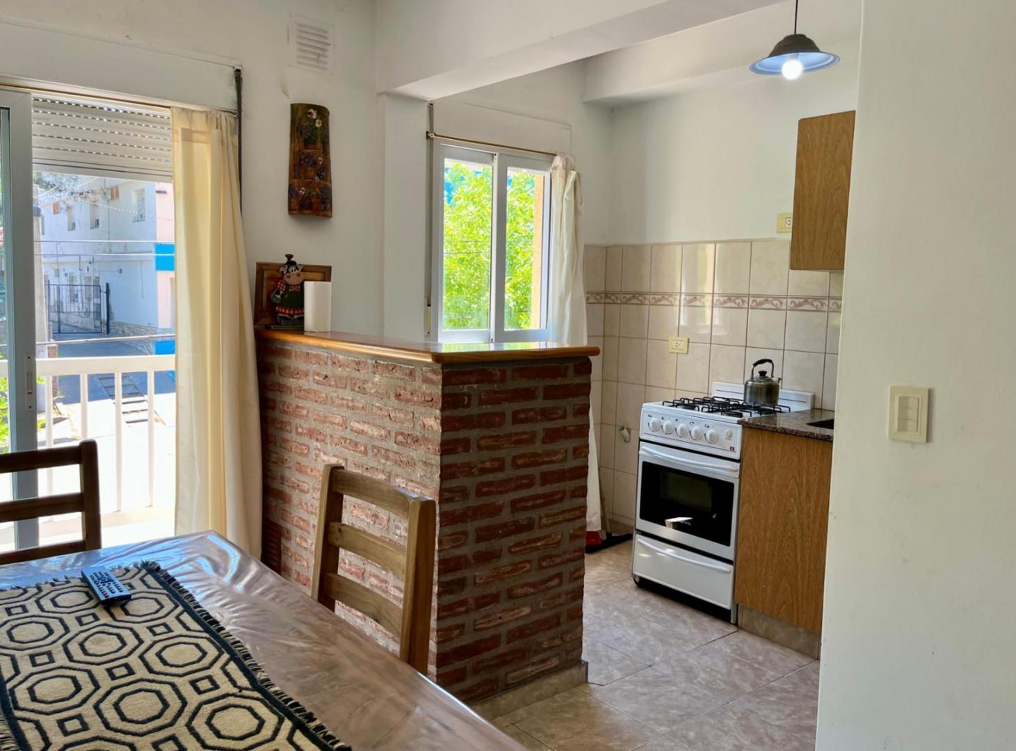 Foto de DEPTO 1 DORMITORIO CON COCHERA EXCELENTE UBICACIÓN, imagen 5