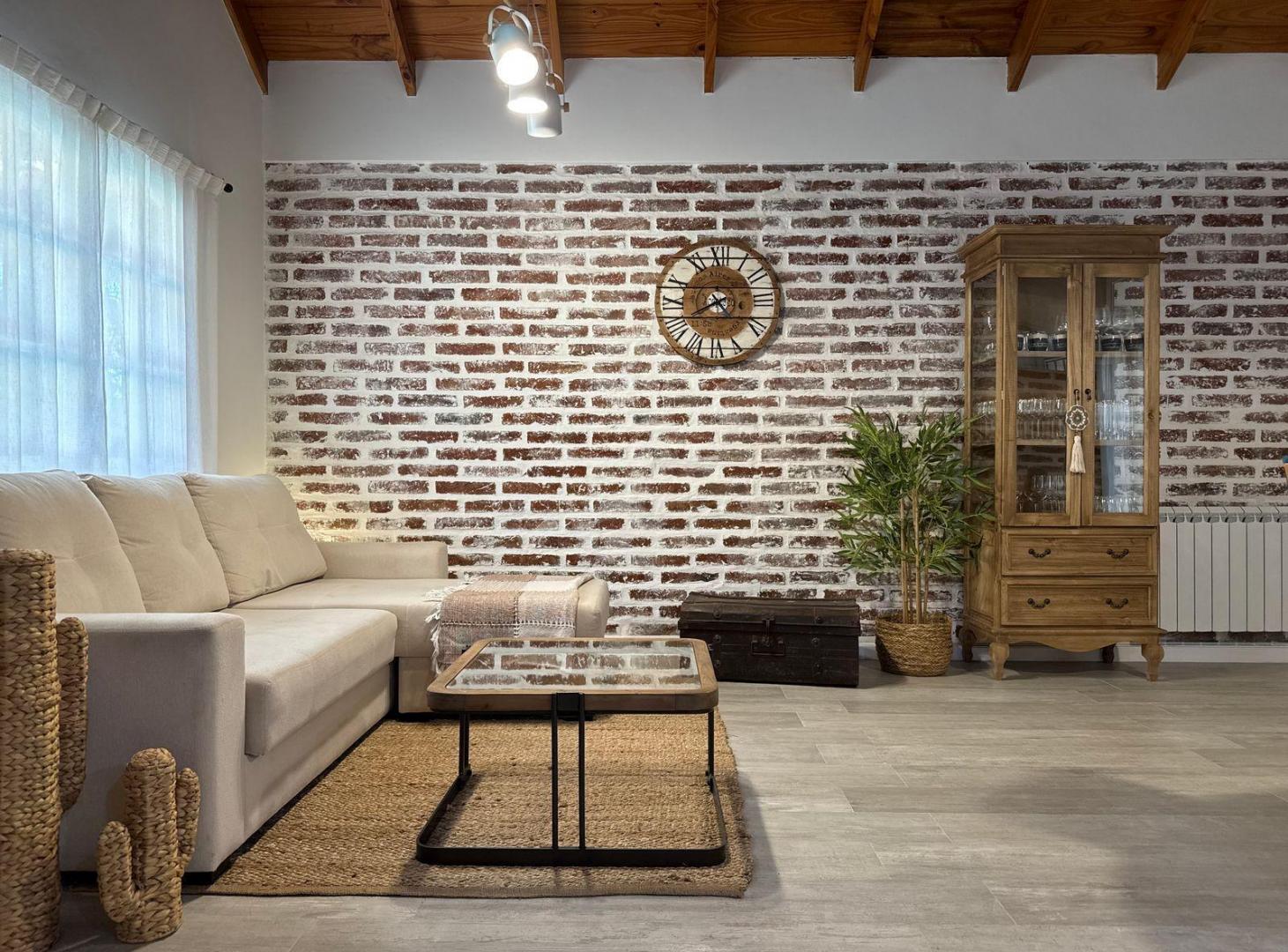 Foto de ENCANTADORA CASA EN EXCELENTE UBICACIÓN, imagen 3