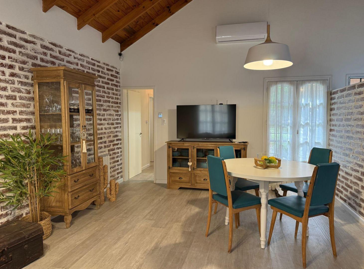 Foto de ENCANTADORA CASA EN EXCELENTE UBICACIÓN, imagen 5