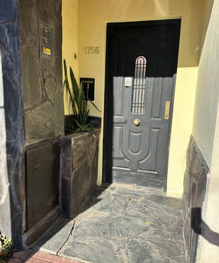 PH en alquiler en 77 e/ 30 y 31 | 1 dormitorio + escritorio | Patio