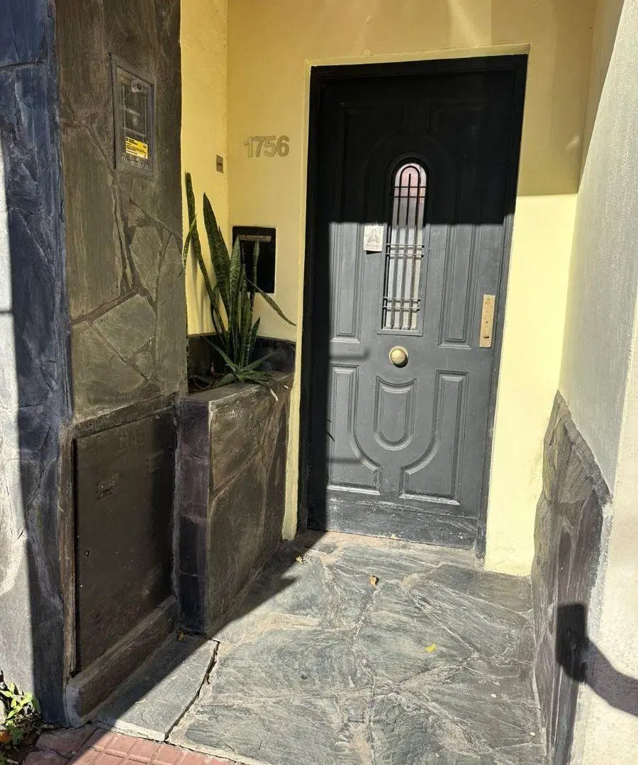 PH en alquiler en 77 e/ 30 y 31 | 1 dormitorio + escritorio | Patio 2