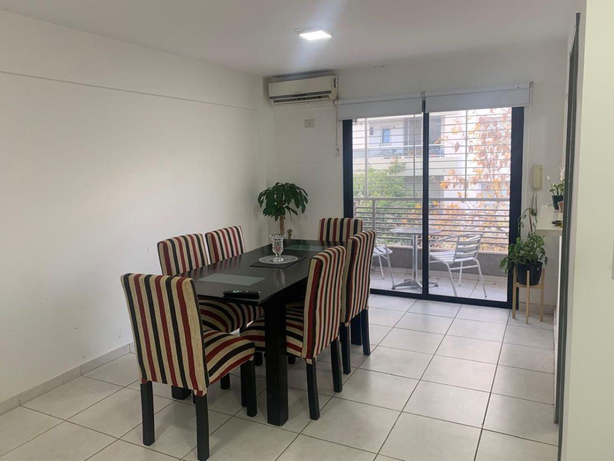 Departamento un dormitorio 16 56 y 57 a la venta
