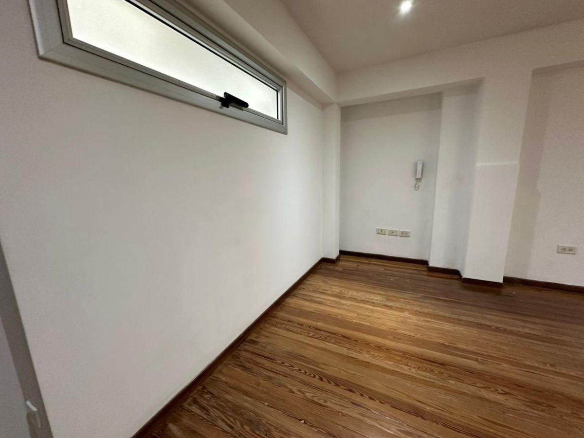 Foto de Oficina en Alquiler 47 13 y 14, imagen 1