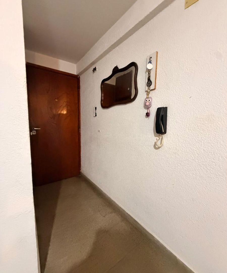 Foto de Departamento de 40 m² con 1 dormitorio en venta en La Plata, imagen 4