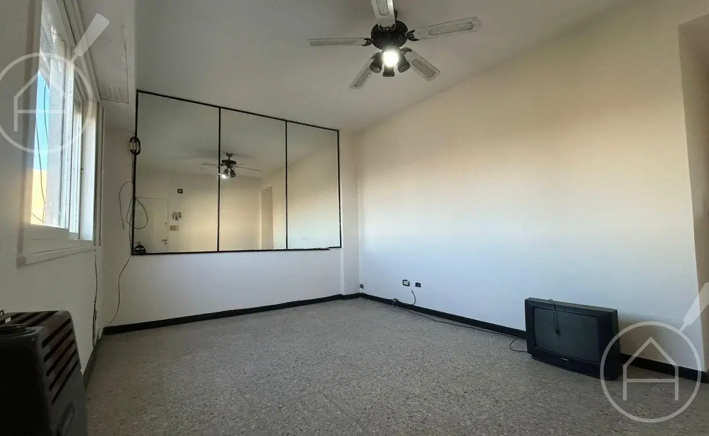 VENTA DEPARTAMENTO TRES AMBIENTES TERRAZA PRIVADA BERAZATEGUI CENTRO 3