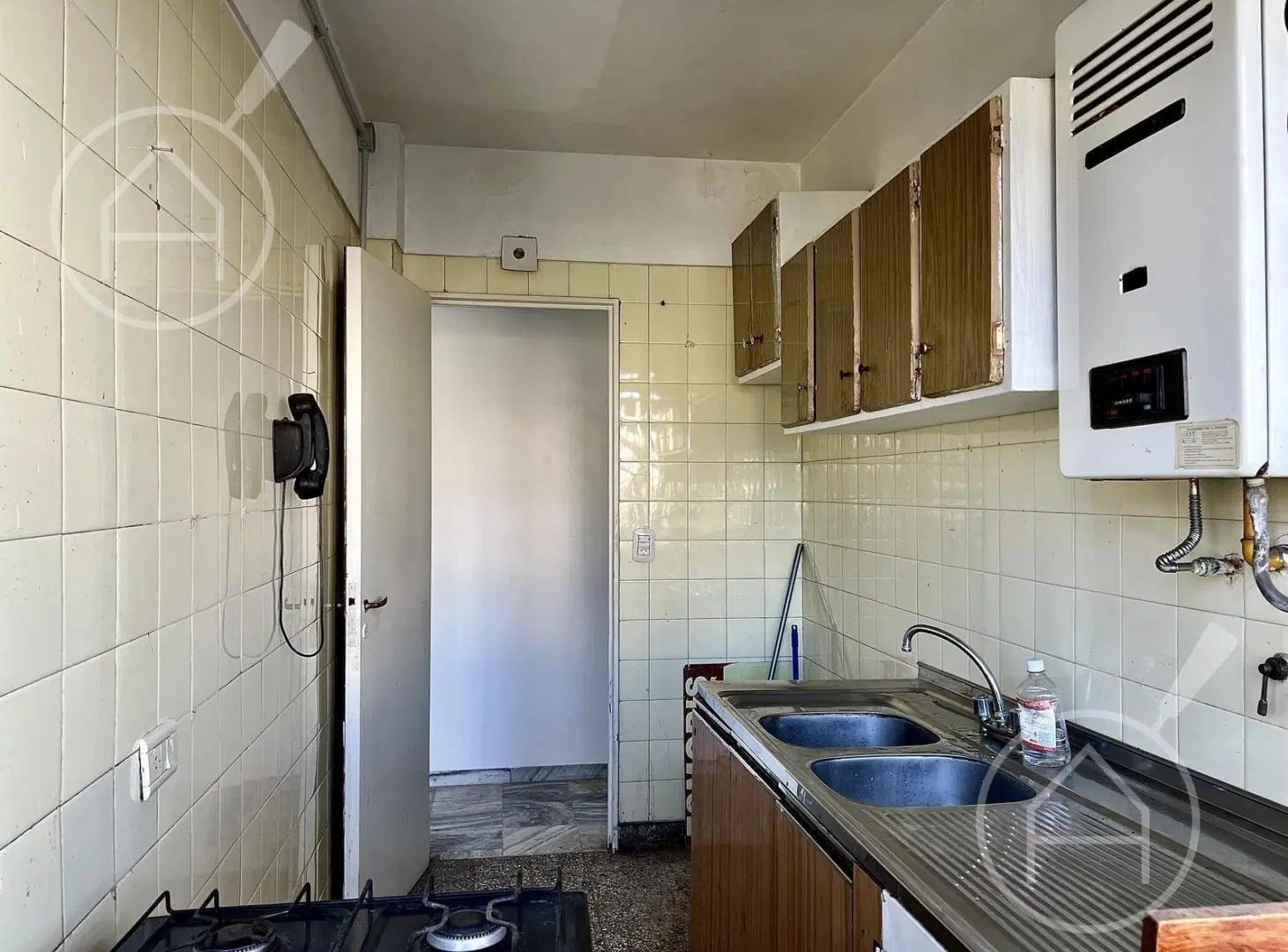 Venta departamento tres ambientes Floresta 2
