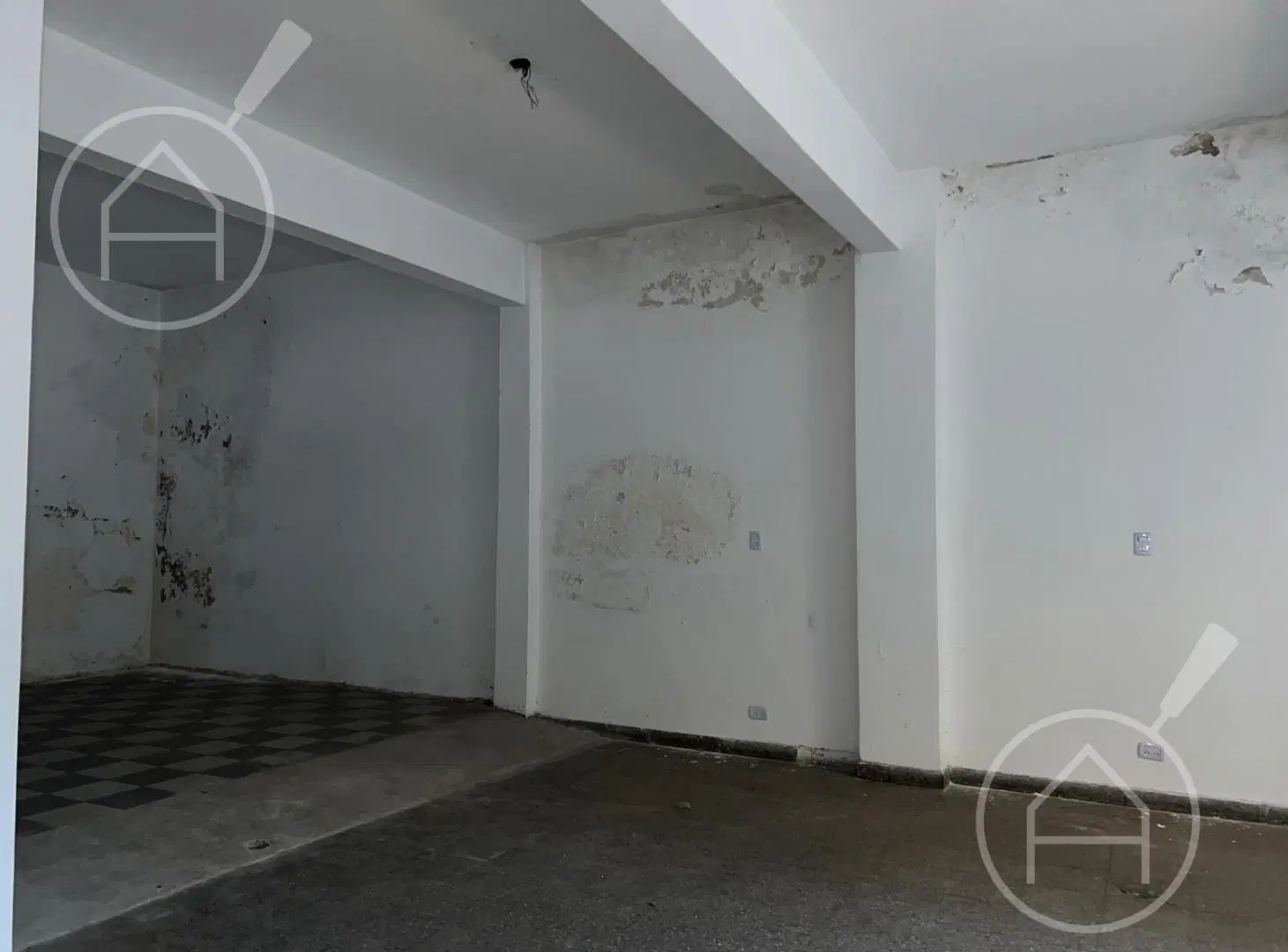 VENTA PH CON LOCAL COMERCIAL FLORESTA 4