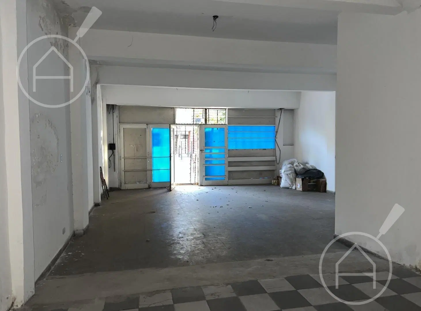 VENTA PH CON LOCAL COMERCIAL FLORESTA 3