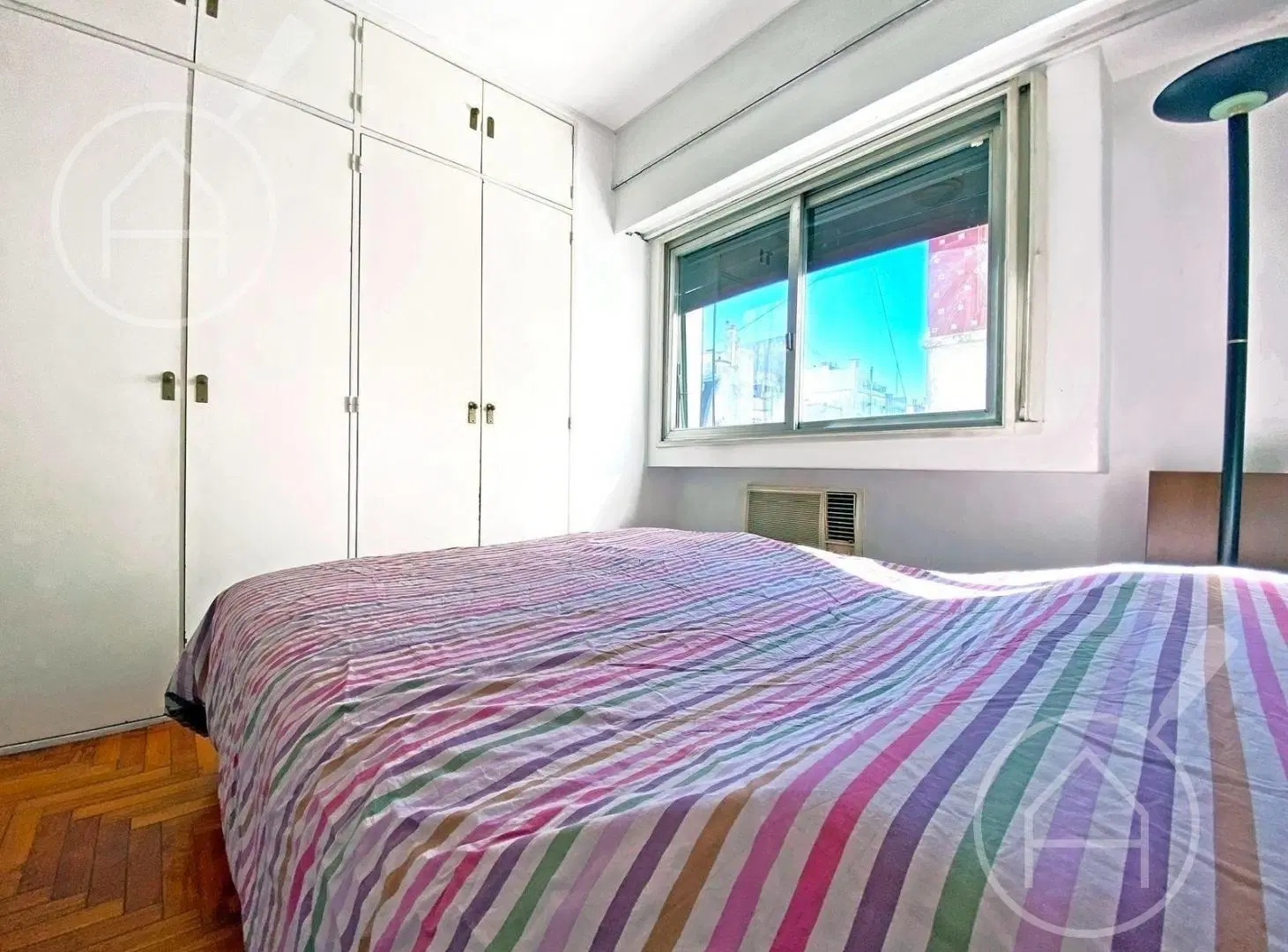 Alquiler temporario departamento 4 ambientes Cocina Independiente Lavadero Dos Baños Balcón RECOLETA 4