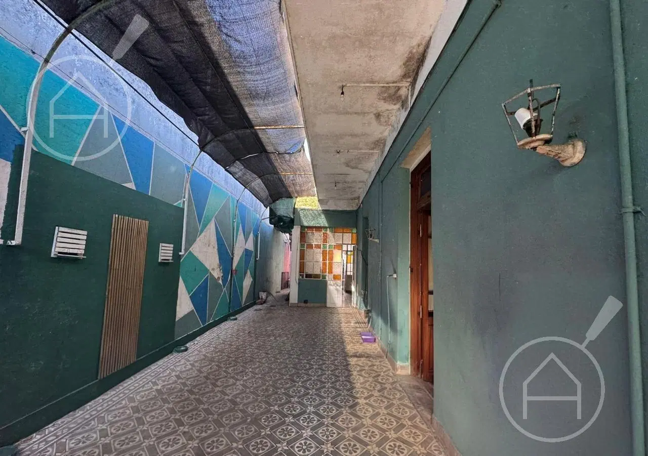 Casa con gran lote en Paternal – Ideal desarrollo o vivienda 2