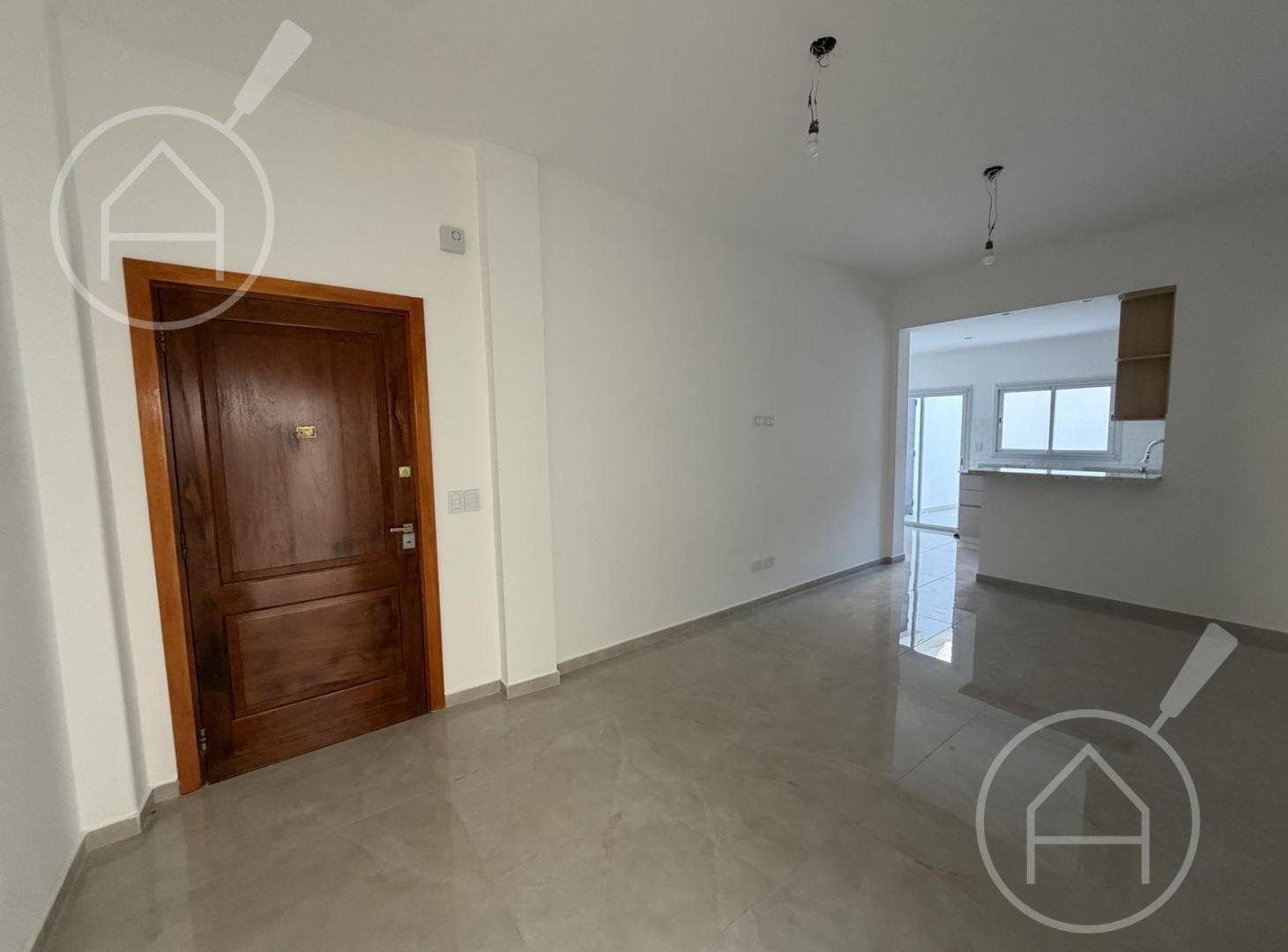 Foto de Venta PH tres ambientes refaccionado Boedo, imagen 2