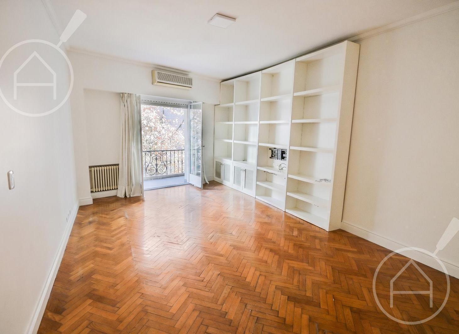 Foto de Venta departamento tres ambientes Recoleta, imagen 2