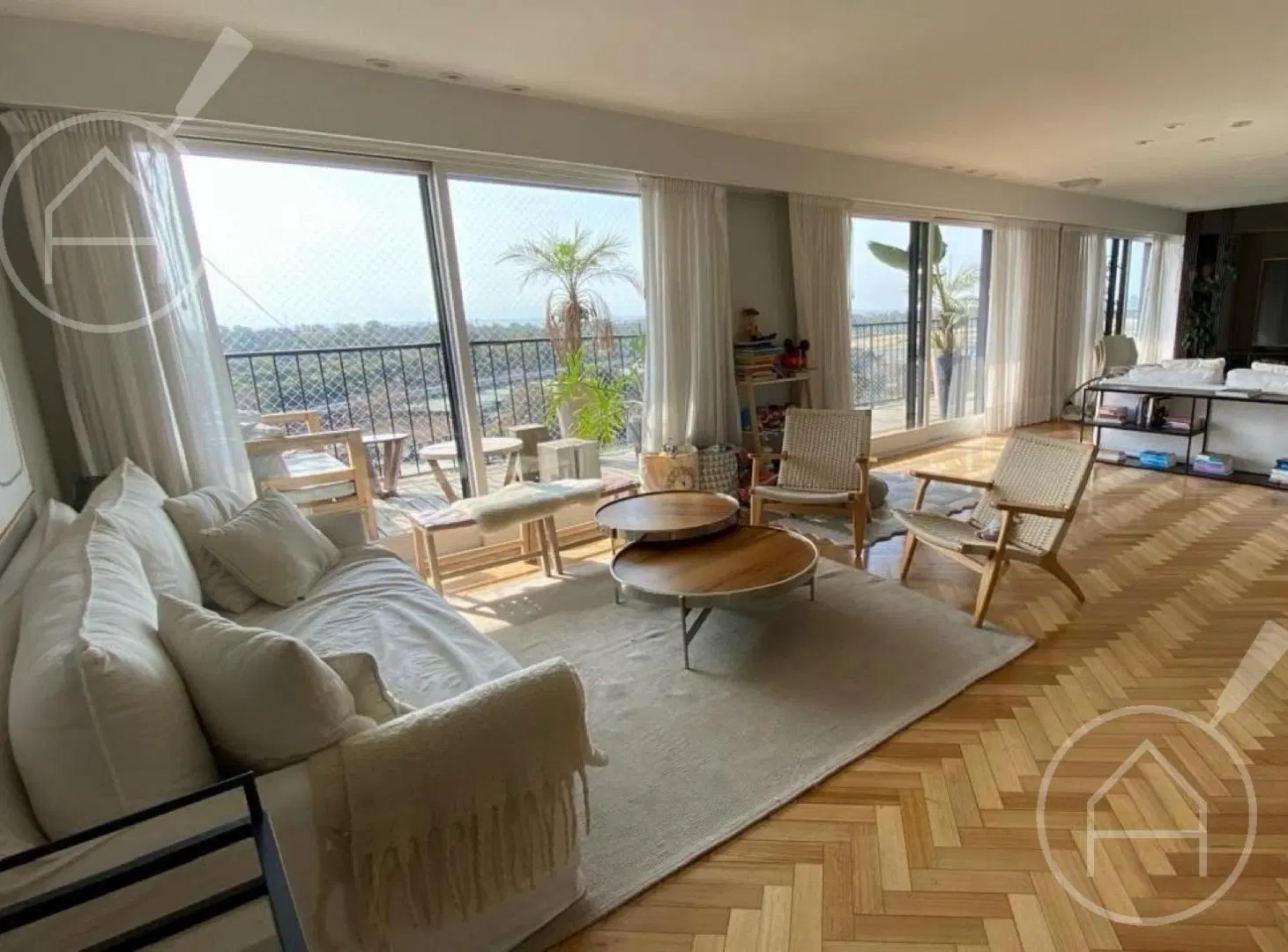 VENTA PISO CON VISTA AL RIO 4 AMBIENTES AVENIDA DEL LIBERTADOR 2